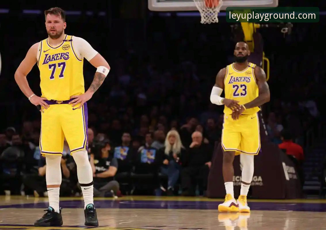 乐鱼体育平台深度评测：从骑士惨败湖人看NBA战术博弈与防守困境